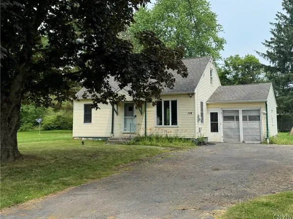 114 Central Dr, Central Square, NY 13036