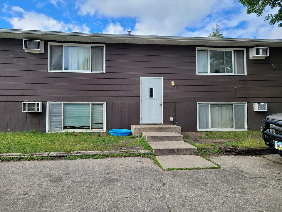 700 Brandon Ave