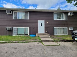 700 Brandon Ave, Hiawatha, IA 52233