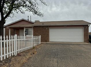 556 Apache Loop SW, Rio Rancho, NM 87124