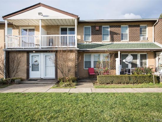 312 Artist Lake Drive, Middle Island, NY 11953