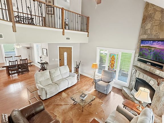 3rd image of 4437 Nicklesville Rd