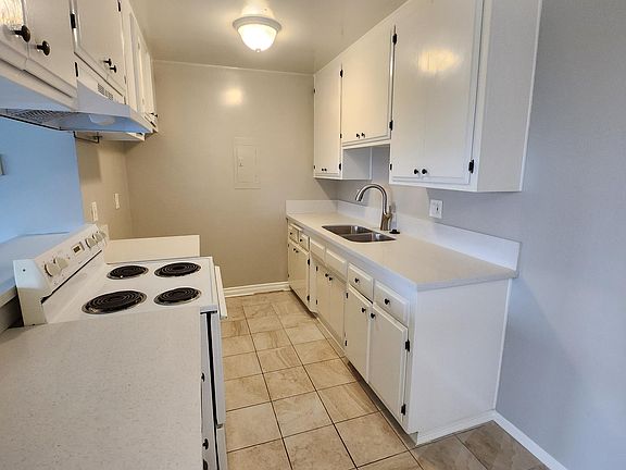 5th image of 255 Kennebec Ave APT 17