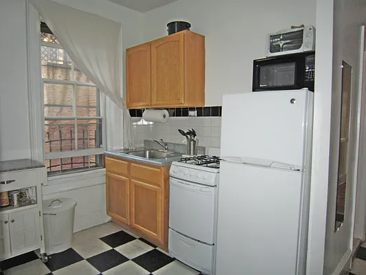 Rented by Town Residential | media 45