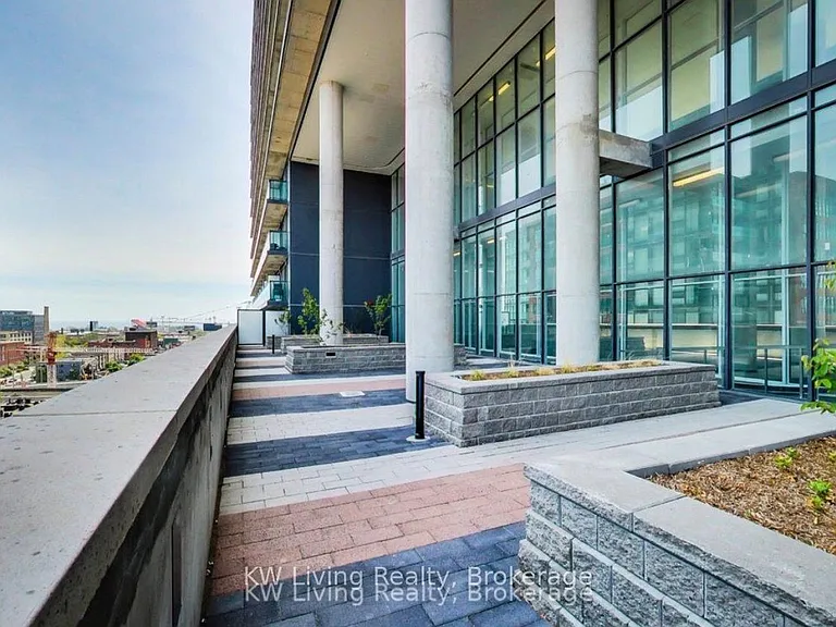 36 Lisgar St #1211E — Photo 11