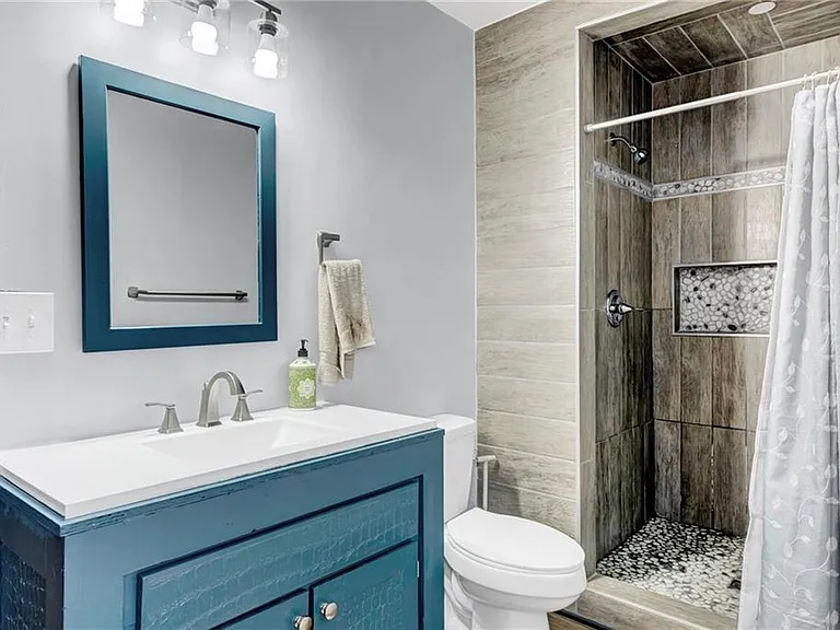 494 Rockwell St SW — Photo 20