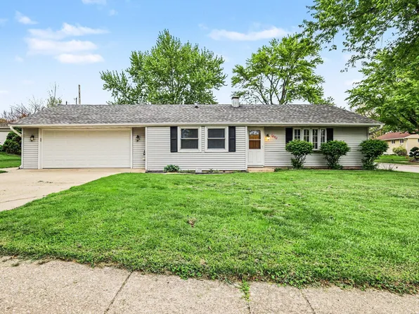 7080 Sherwood Ave, Portage, IN 46368