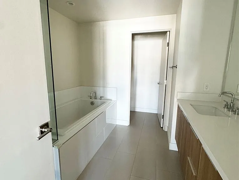 501 N Santa Anita Ave #B — Photo 23