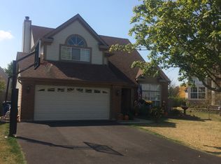 1398 Geneva Ct, Bartlett, IL