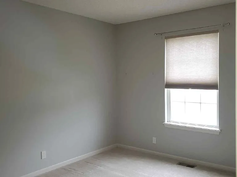 1501 Stoneybrooke Dr — Photo 18