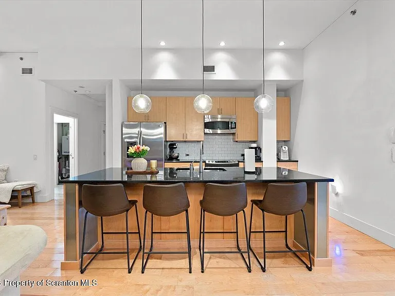 509 Bogart Pl #202 — Photo 8