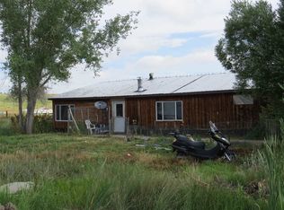 50 Sandy Ct, Lander, WY 82520