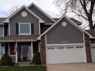 14422 Buena Vista Dr, Urbandale, IA 50323