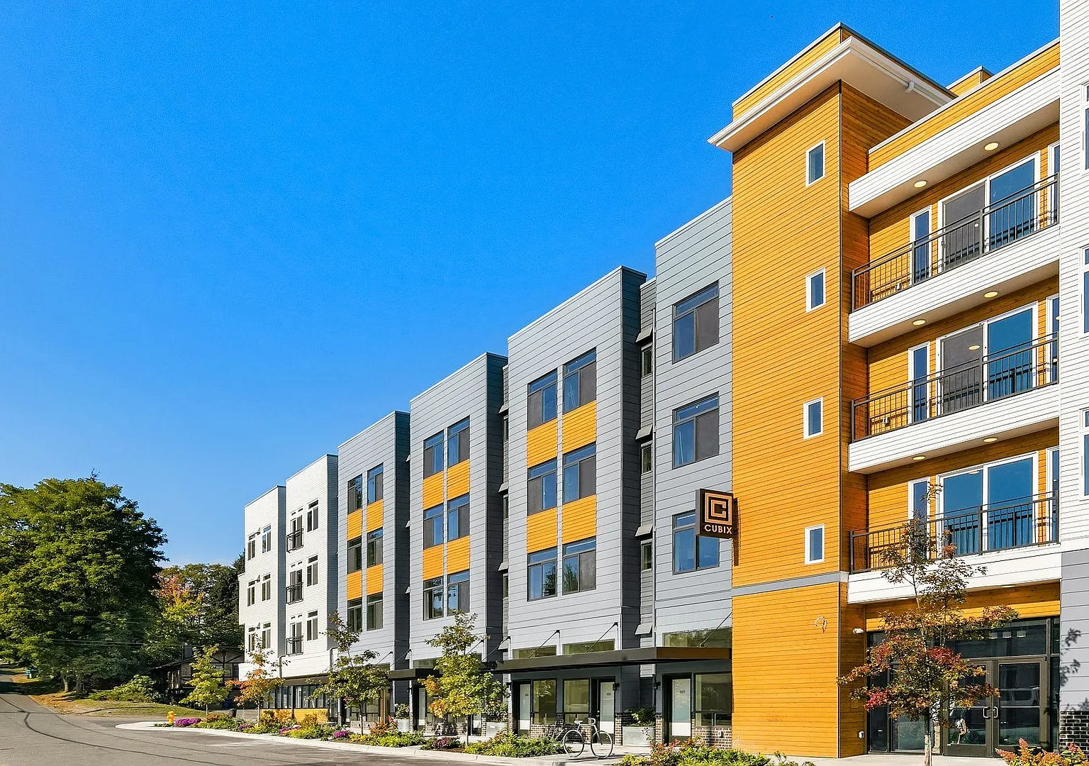 Cubix North Park — Photo 1