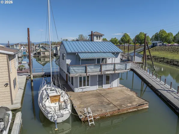 18989 NE Marine Dr Unit 64, Portland, OR 97230