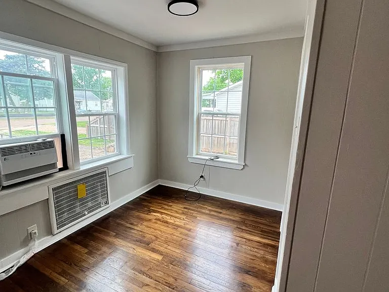 7844 Harrold Cv — Photo 1