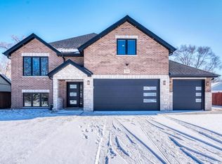 7933 Lotus Ave, Burbank, IL