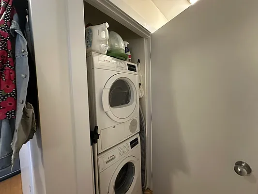 Rented by Daniel Gale Sotheby's International Realty | media 6