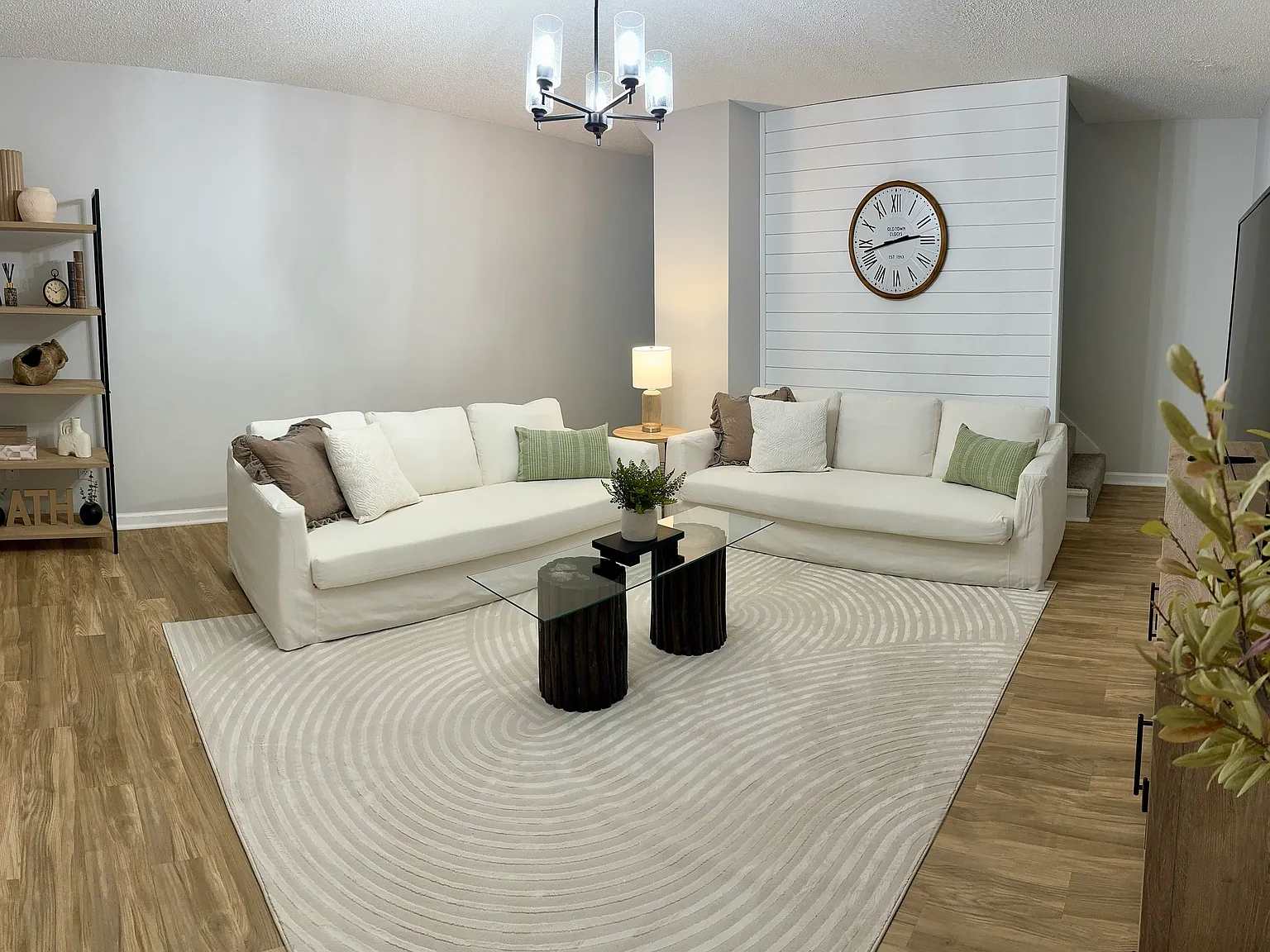 4 bed, 1536 sqft, $3,000 — Photo 3