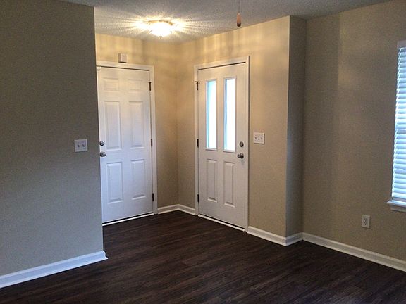 2nd image of 5212 Carlisle Ct