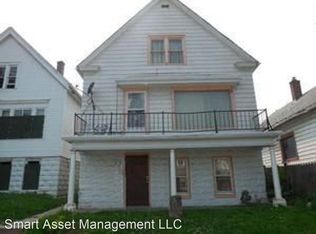 2123 S 5th Pl, Milwaukee, WI 53207