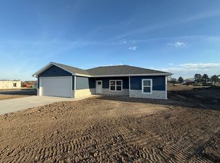 203 E 21st St, Beloit, KS 67420