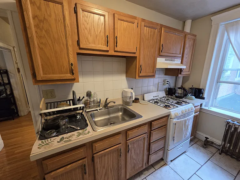 10 Wendell St #4 — Photo 7