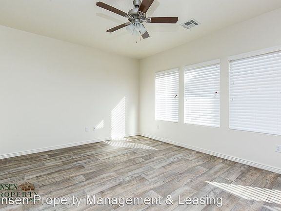5th image of 3734 E Iron Springs Dr