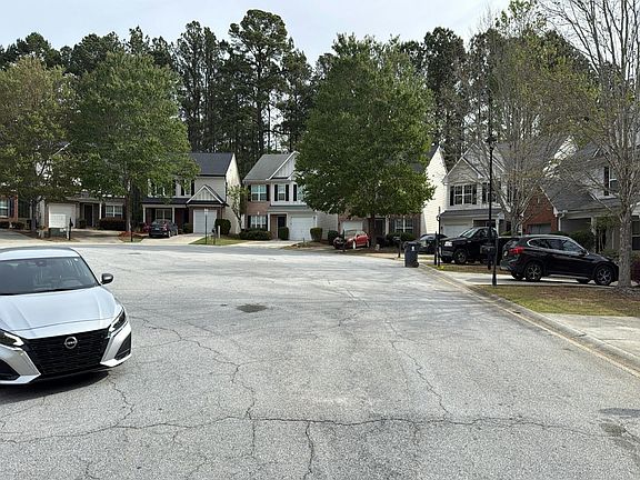 4th image of 9433 Lakeview Rd