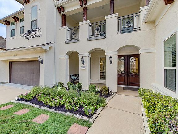 5th image of 3810 Preston Cove Court