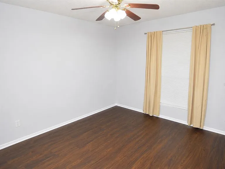 8718 Mallard Reserve Dr #104 — Photo 33