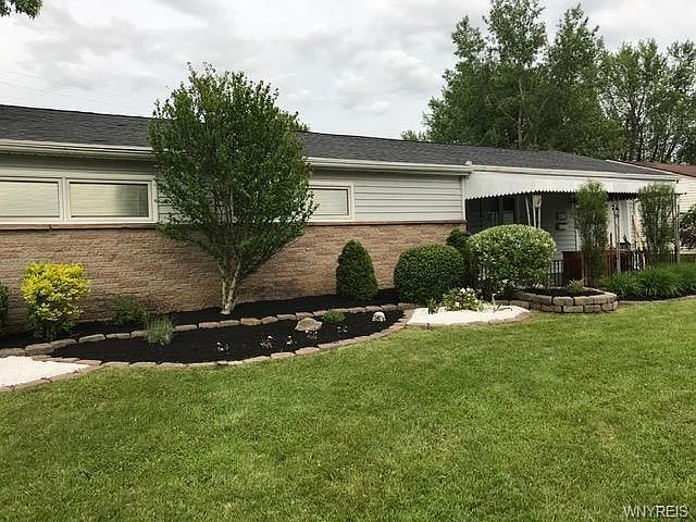 1st image of 27 Bonita Dr