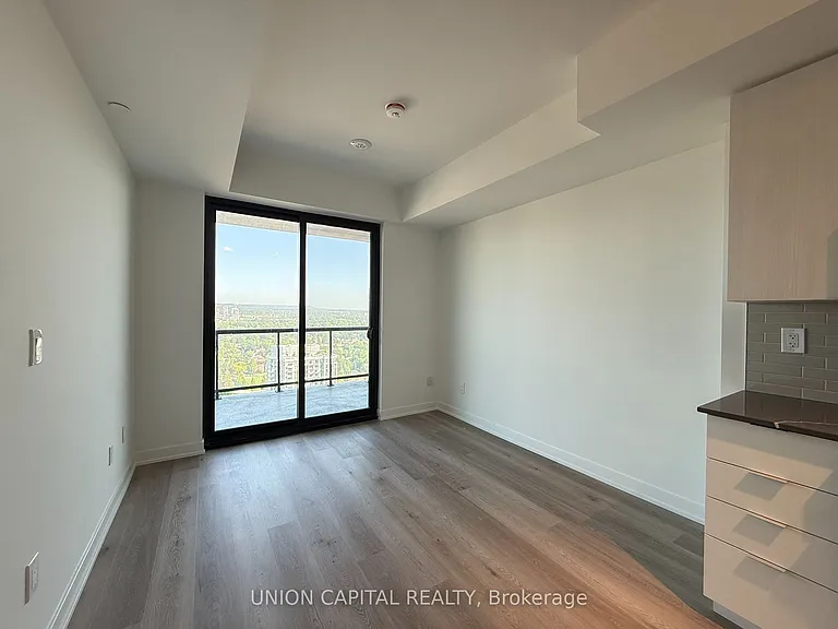 2075 Lakeshore Rd #2408 — Photo 12