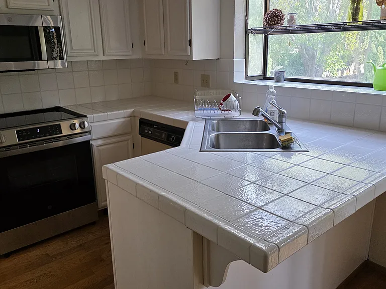 2149 Junction Ave #6 — Photo 5