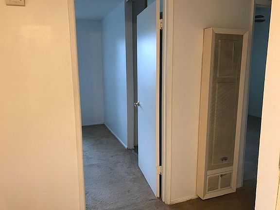 3rd image of 5405 Morrow Dr APT 1