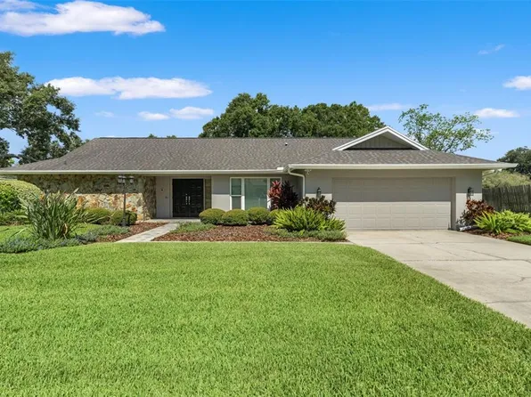 13916 Middle Park Dr, Tampa, FL 33624