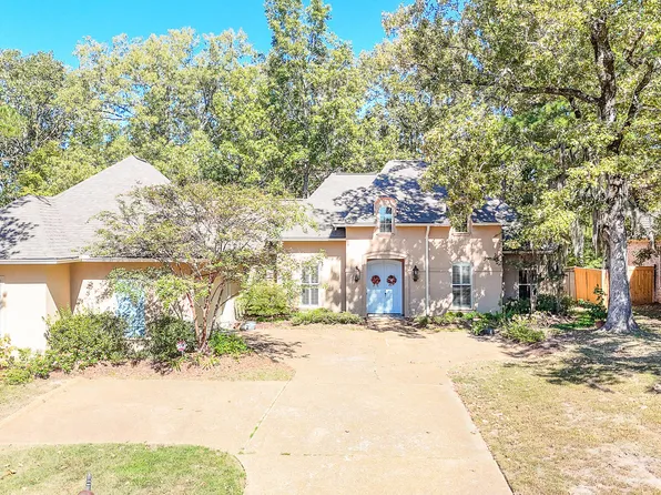 102 Wind Dance Dr, Madison, MS 39110