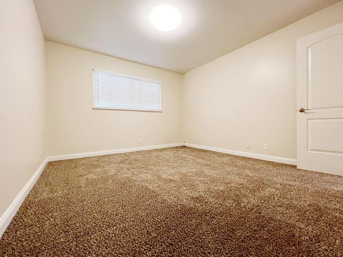 Laurel Heights — Photo 2