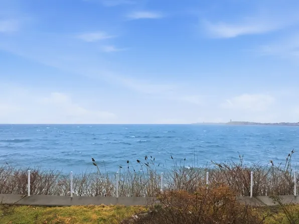 201 Cliff Ave, Winthrop, MA 02152