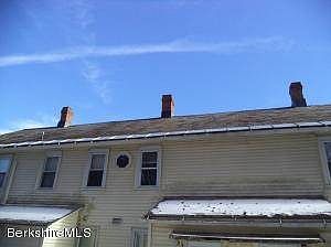 Slate Roof (Low Maitenance)