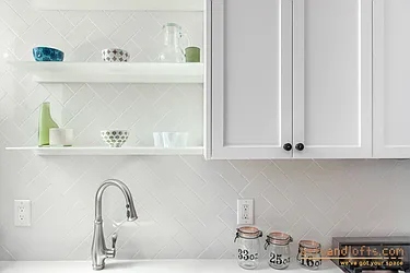 Sold by aptsandlofts.com