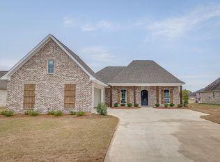 614 E Frenchmans Bend Rd, Monroe, LA 71203