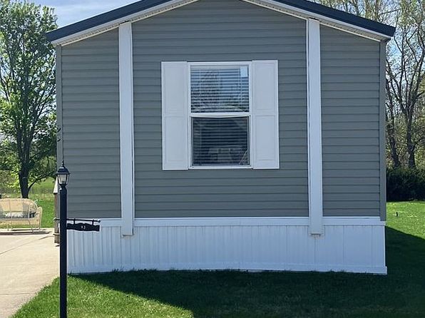 93 Cherryhill Dr