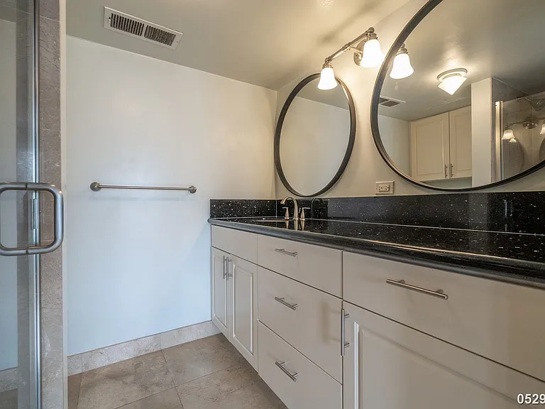 2533 Ala Wai Blvd #1203 — Photo 25