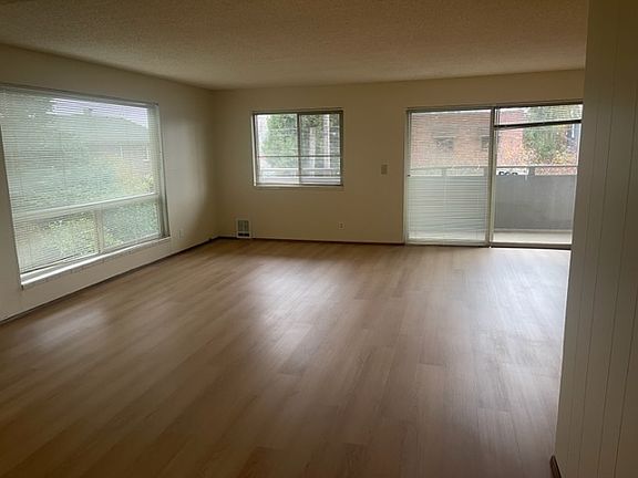 2nd image of 2318 Yale Ave E #2001