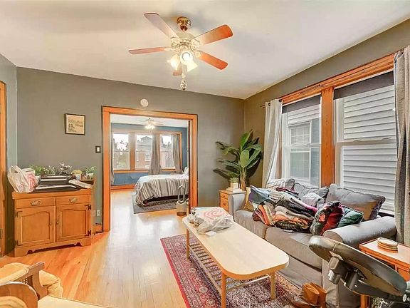 2nd image of 6729 Vermont Ave #6729