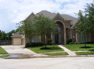 20818 Golden Sky Ln, Richmond, TX 77407