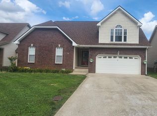 2945 Brewster Dr, Clarksville, TN 37042