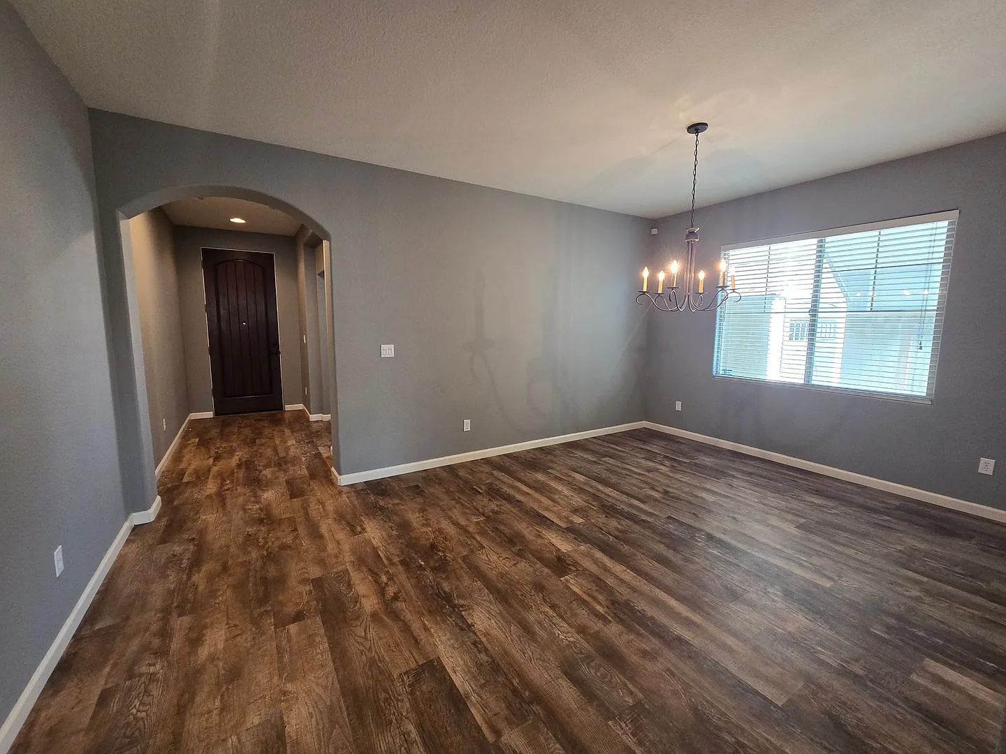 Home For Rent — Photo 2