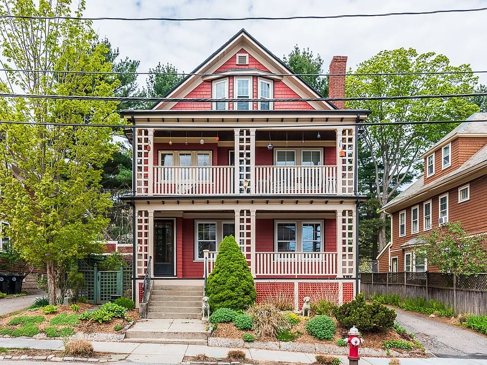 59 Commonwealth Rd #1